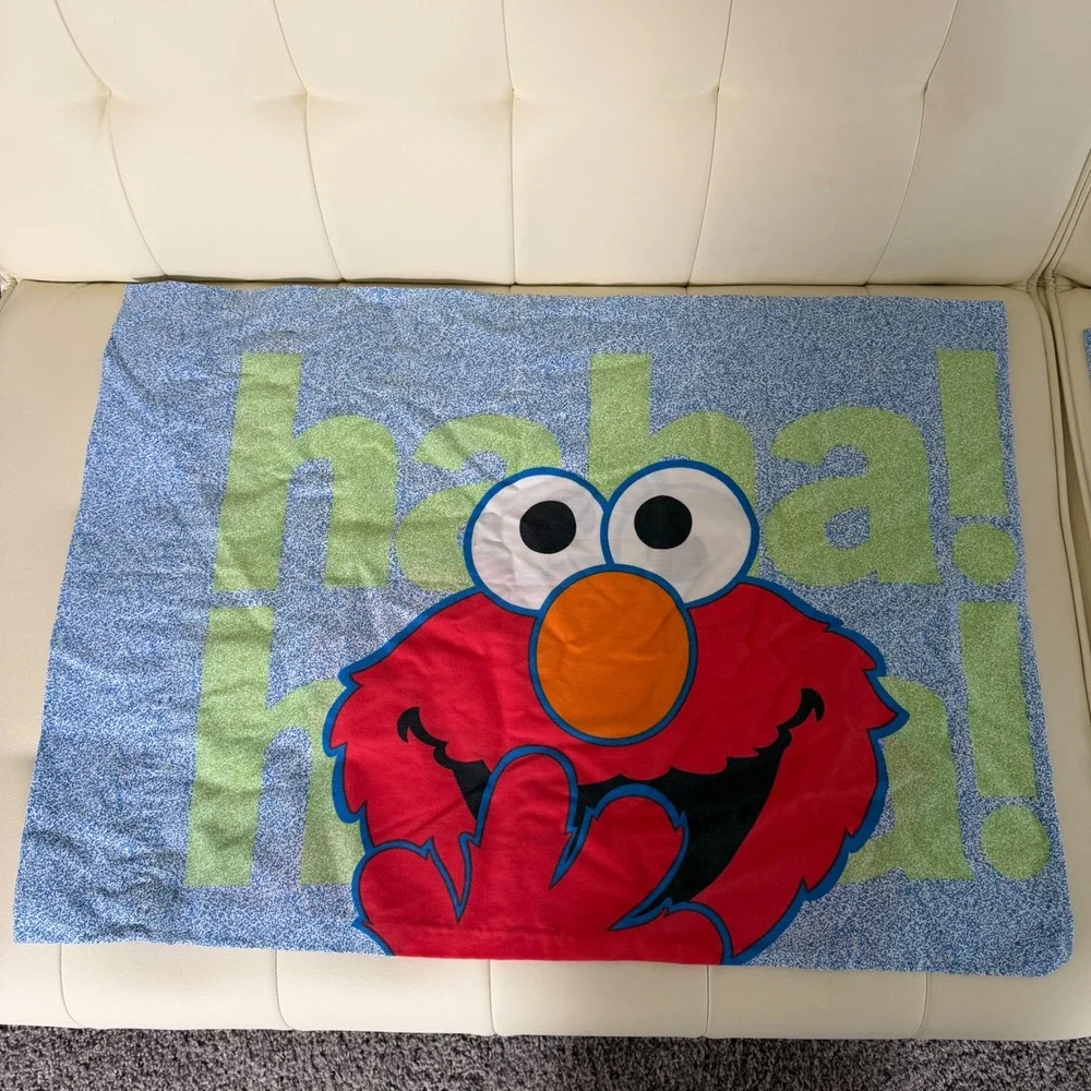 90s Vintage‎ Elmo Standard Pillowcases Ha Ha Laughing Sesame Street Set of 2